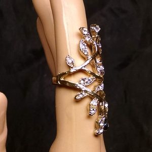 Beautiful Unique antique style sexy filigree ring